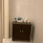 Arty Guest