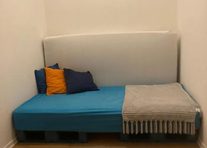 Arty Guest Apartment